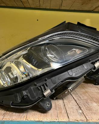 Fanale e paraurti posteriore mercedes calsse c