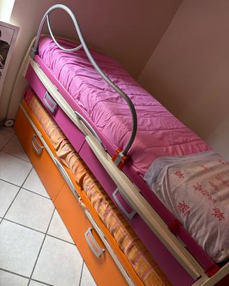 Letto moretti multifunzionale  con scrivanie