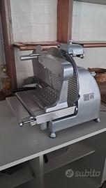 Affetatrice professiinale lama 32 diametro