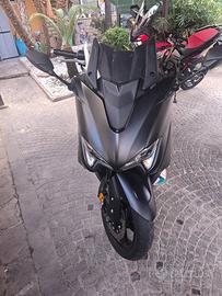 Yamaha T Max 560 - 2022