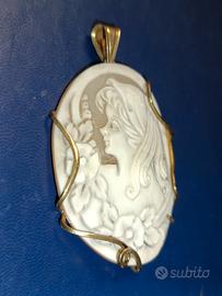 ciondolo cameo Sardonica su struttura argento 800