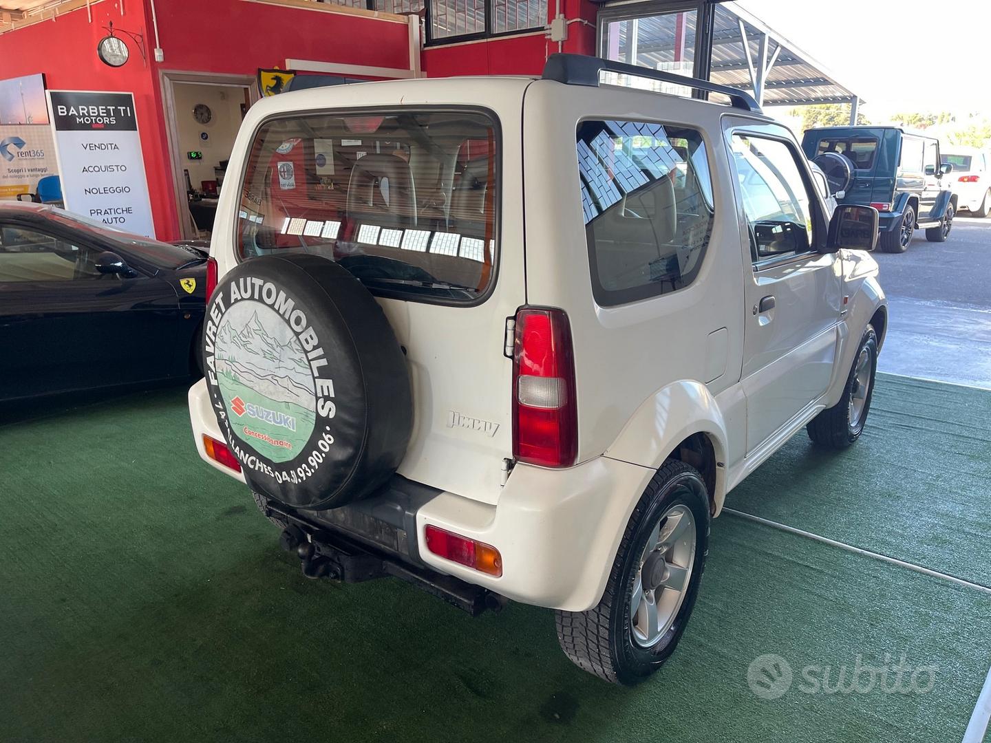 Suzuki Jimny 2010 photo 4