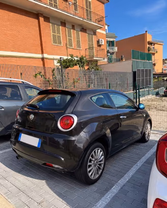 Alfa Romeo MiTo 1.3 JTDm-2 85 CV Distinctive