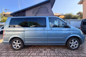 Volkswagen t5 atlantis usato tetto a soffietto