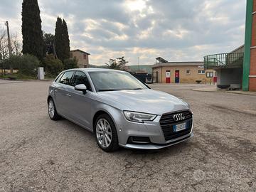 Audi A3 1.6 TDI DIESEL 116 CV
