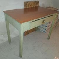 Tavolo Vintage in Legno Massello Stile Rustico/Sha