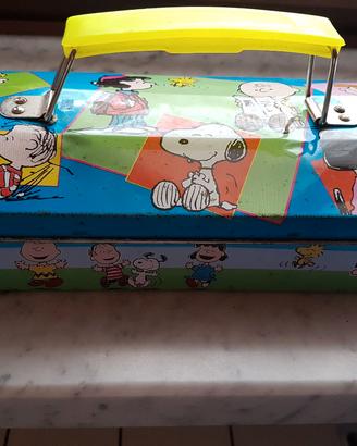 n. 2 scatole astuccio kinder peanuts