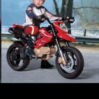 Moto elettrica Ducati 12V Peg Perego