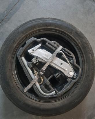 Ruota di scorta 205/55 R16 + cric originale