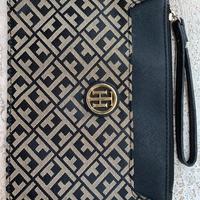 Pochette Tommy Hilfiger