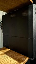 PS4 500GB + Hogwarts Legacy + 2 Controller