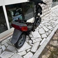 Ricambi/smembro piaggio zip 1994