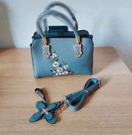 Borsa donna grigia nuova Con ricamo  mano/tracolla