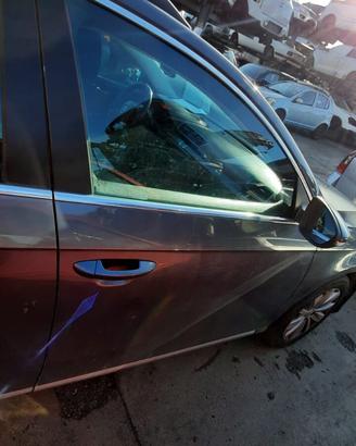 VOLKSWAGEN PASSAT TDI STATION WAGON 2012 - PORTA A