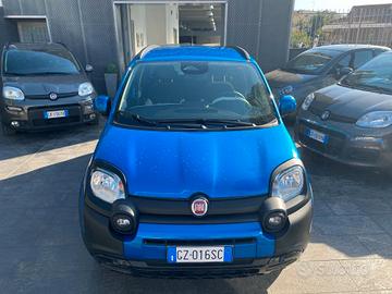 Fiat Panda Cross 1.0 FireFly S&S Hybrid