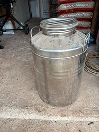 Contenitore olio
