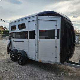Trailer trasporto cavalli come nuovo
