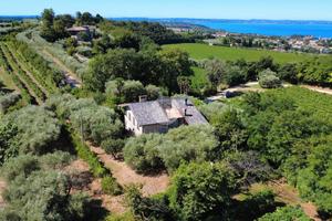 VILLA SINGOLA A BARDOLINO