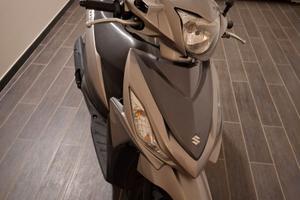 Scooter 110 cc 4 tempi