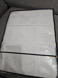 Completo letto matrimoniale ricamato 4 pezzi