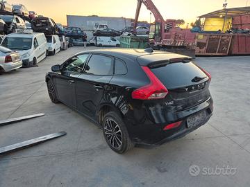 Ricambi per VOLVO V40 D2 2.0 tdi D4204T8