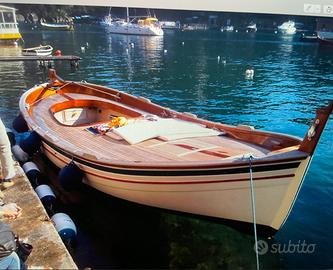 Gozzo Muscun 7.3 cantieri Olivari