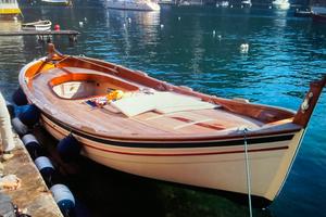 Gozzo Muscun 7.3 cantieri Olivari