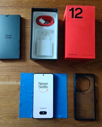 One Plus 12 Flowy Emerald - 16 GB RAM - 512 GB