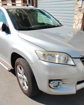 Toyota RAV 4 serie III 2010