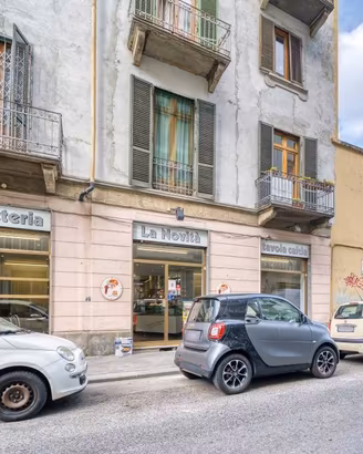 Immobile di 130 m² con 1 locale a Torino