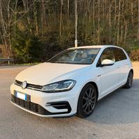 VW Golf 7.5 R Line 2.0 TDI DSG