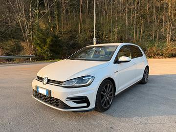 VW Golf 7.5 R Line 2.0 TDI DSG