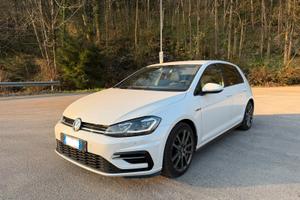 VW Golf 7.5 R Line 2.0 TDI DSG