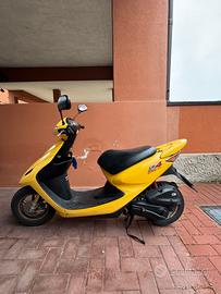 Z4 honda dio