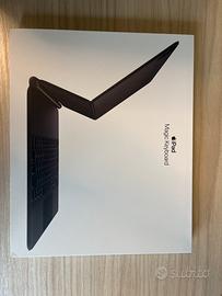 APPLE MAGIC KEYBOARD IPAD 13 INCH