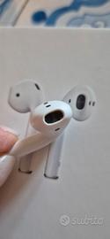 Airpods - Cuffietta sx e custodia 