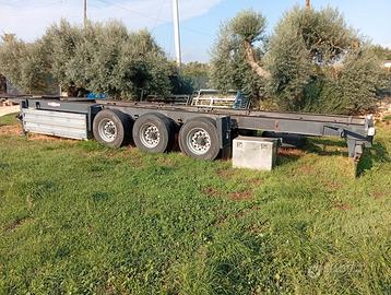 Carrello semirimorchio completo di tutto