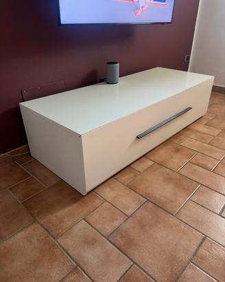Mobile porta TV