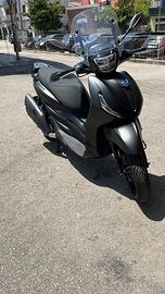 Beverly deep black 400