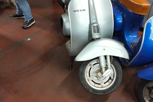 Vespa 50 special
