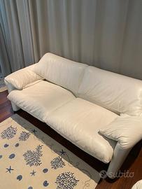 Coppia divani Cassina pelle