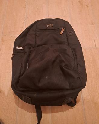 zaino ngb con tasca porta pc 