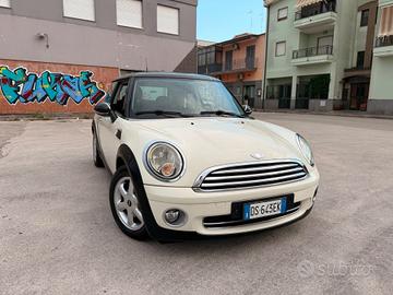 Mini 1.6 16V Cooper D Chili