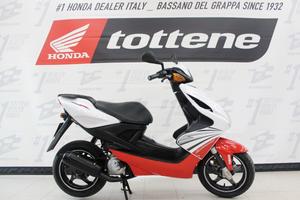 YAMAHA AEROX 50 R KM 12432
