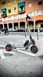 Monopattino elettrico 