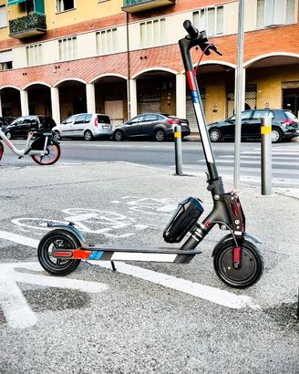Monopattino elettrico 