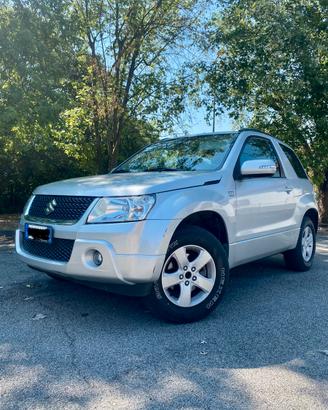 Suzuki grand vitara 3p