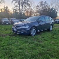 Volkswagen Golf Variant 1.6tdi *Restyling *ACC *