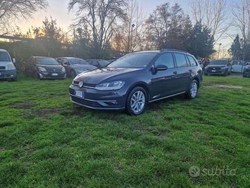 Volkswagen Golf Variant 1.6tdi *Restyling *ACC *