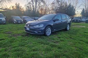 Volkswagen Golf Variant 1.6tdi *Restyling *ACC *